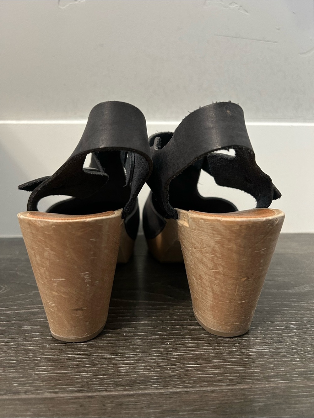 Women’s Navy T-Strap Mary Jane Clog Heels - Picture 4 of 6